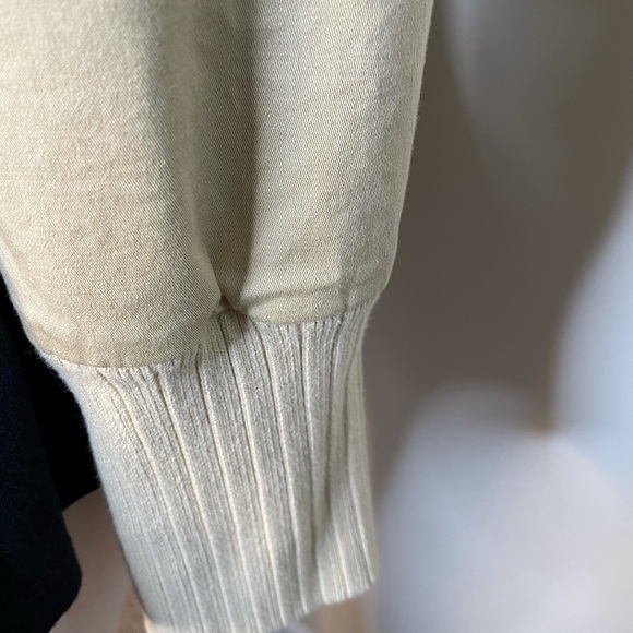 Gap khaki waist length bomber jacket size Large - Picture 7 of 7